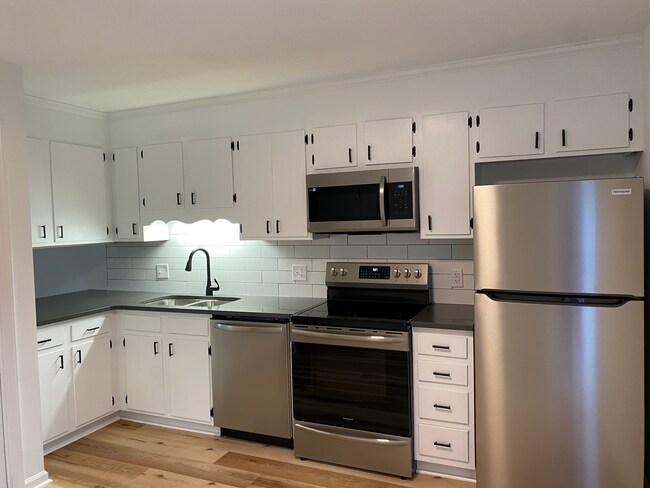 Photo - 423 Franklin St Townhome