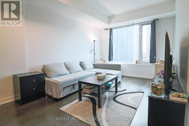 Photo - 238 Besserer St Unit 810