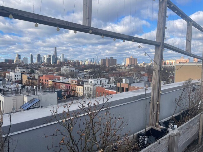 Photo - 1192 Bedford Ave