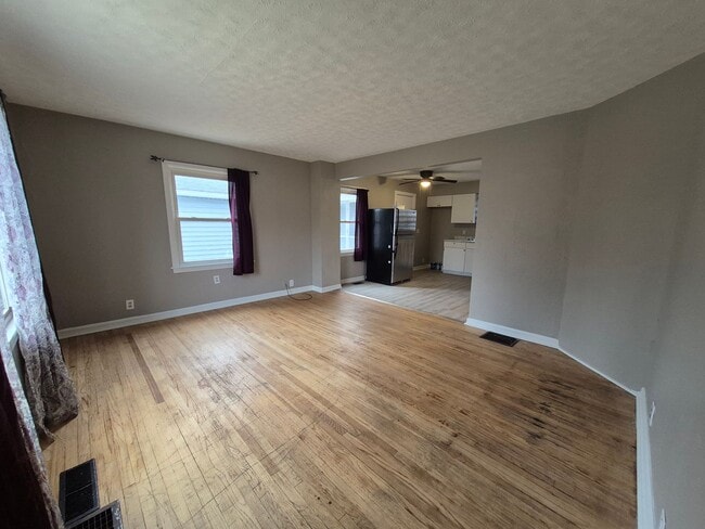 Photo - Charming 3-bedroom home!