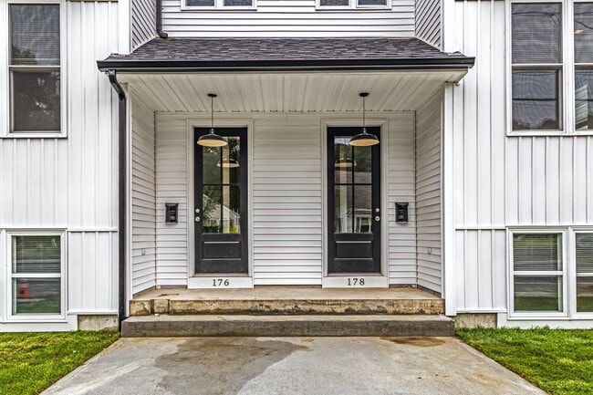 Photo - 178 Fruithill Ave Unit 1