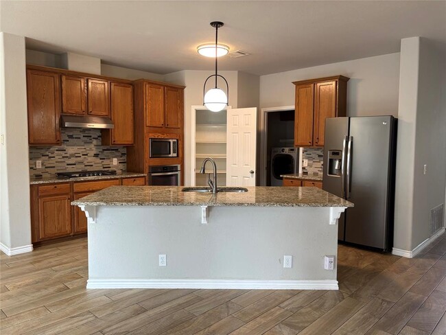Photo - 1112 Vanderbilt Cir