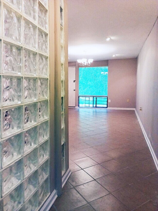 566 Wilson Bridge Dr Unit A-1