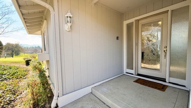 Photo - Gorgeous 2BD/2BA, Single-Story TH in Crow Canyon Country Club, Danville- Available NOW!