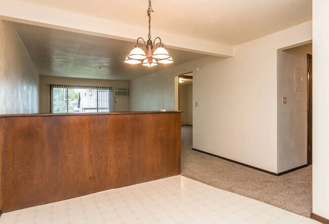 Oakridge Apartments