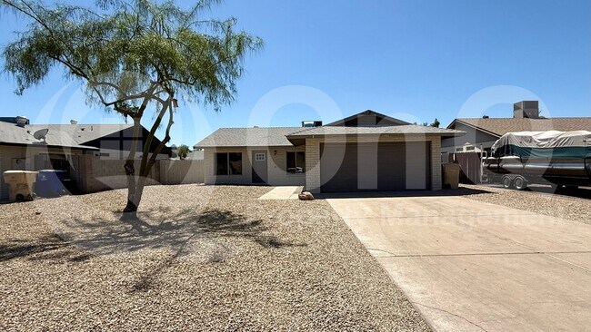Building Photo - 17446 N 55th Ave