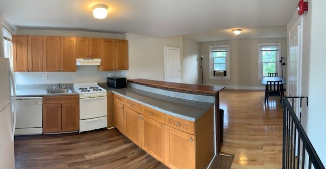 Photo - 3947 Baltimore Ave