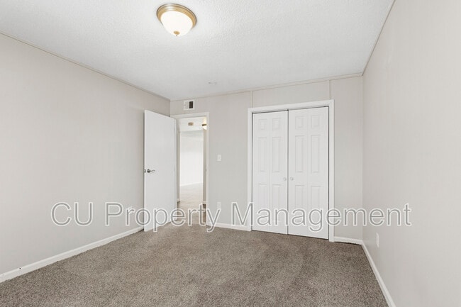 Photo - 1605 N Willow Rd Unit 107