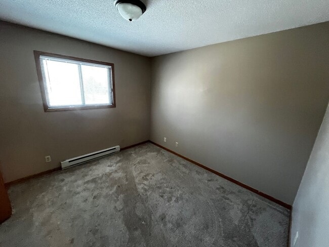 Photo - 612 Saxonwood Rd Unit 614 Saxonwood Rd
