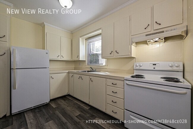 Photo - 260 Church St NE Unit 2