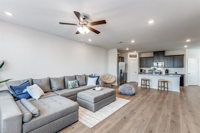 Photo - 736 Lone Rock Dr