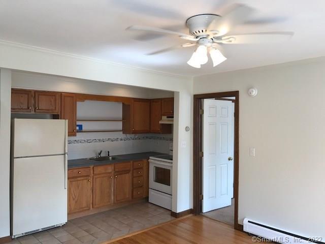 Photo - 539 Maple Ave