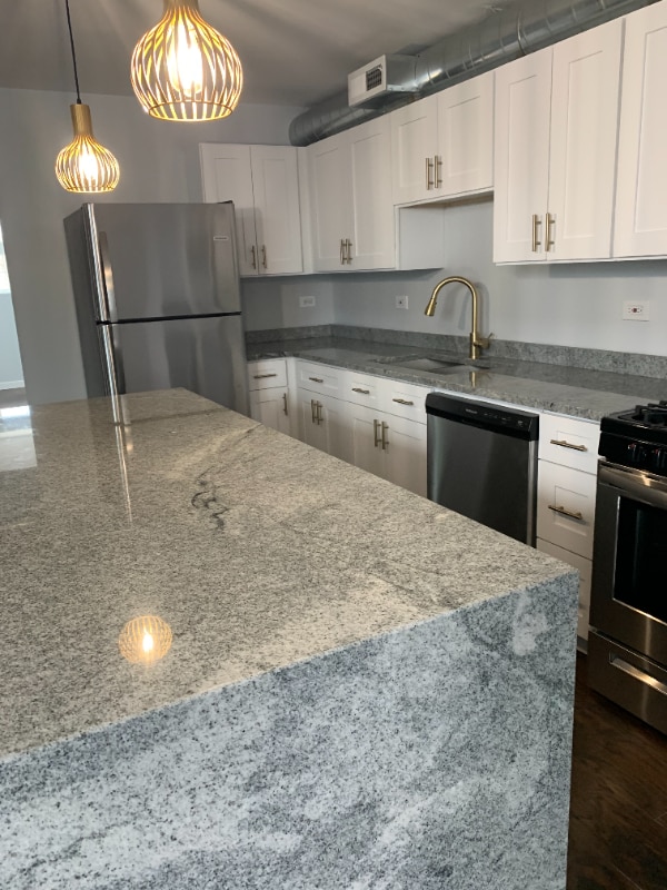 Photo - 2945 W Peterson Ave Unit 200