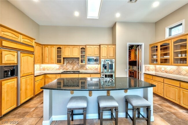 Photo - 3 Regent Park Ct