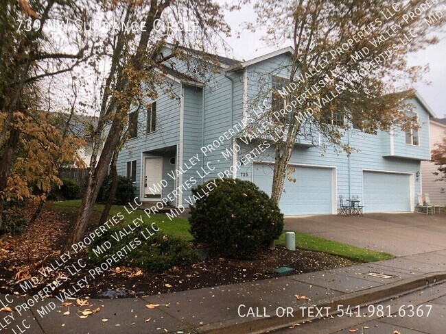 Townhome Near Samaritan Hospital - Townhome Near Samaritan Hospital