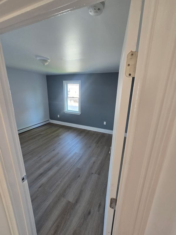Building Photo - 1754 Hammersley Ave