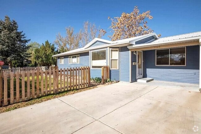 Building Photo - 1709 N 26th St Rental