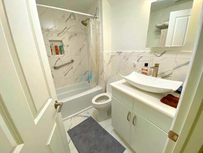 Photo - 1860 Cider Mill Rd