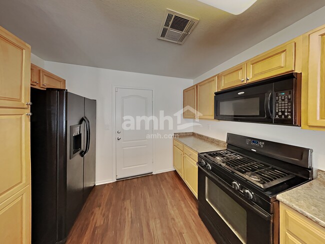 Photo - 7601 Seda Ct