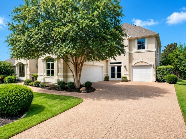 Photo - 206 Varco Dr