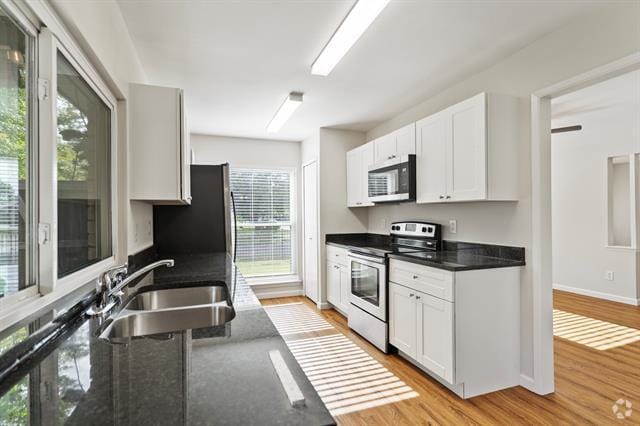 Building Photo - 3002 Lindbergh Dr Rental