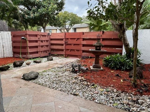 Photo - 2990 Oaktree Ln