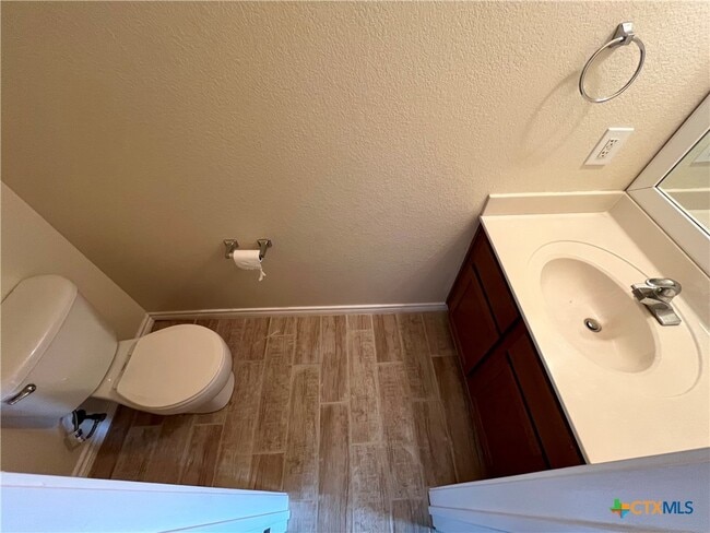 Photo - 1307 Cavalry Ln