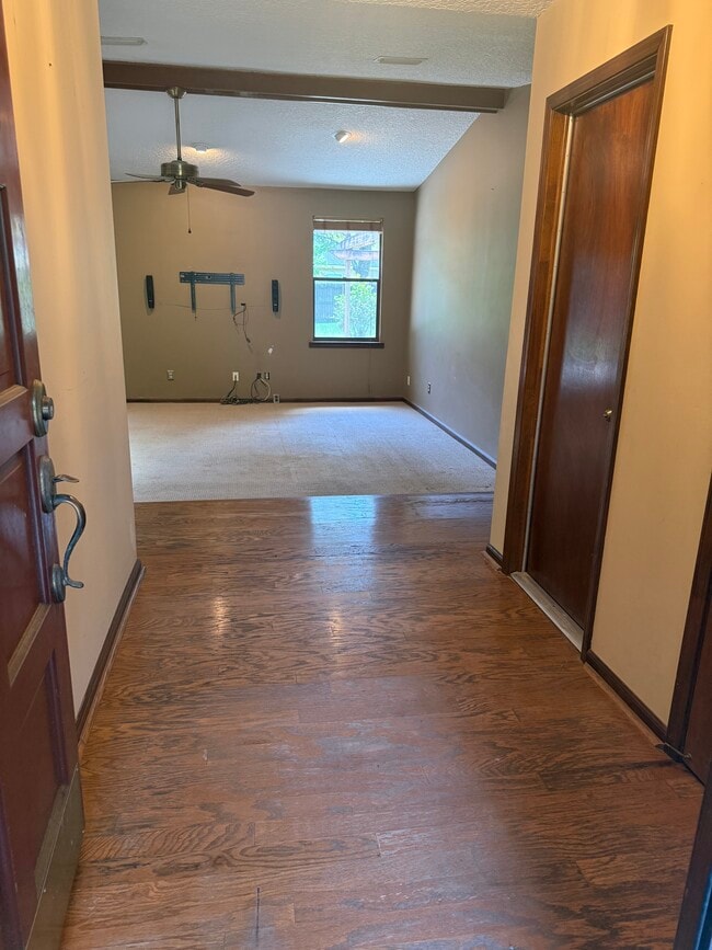 3956 Cedar Cove Ln