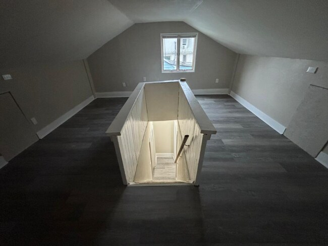 Photo - 631 Melwood Ave