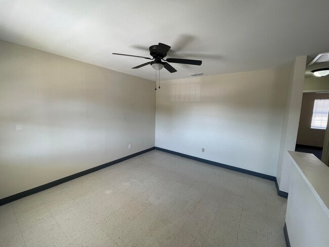 Photo - 3801 Salinas Ave Unidad 9