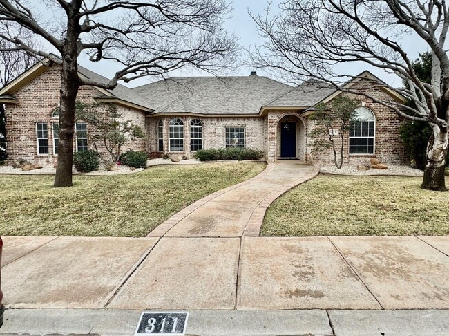 Building Photo - 311 Longhorn St