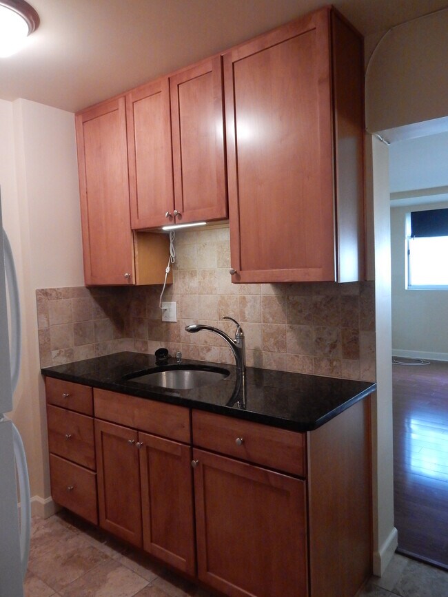 Photo - 922 24th St NW Unidad 219