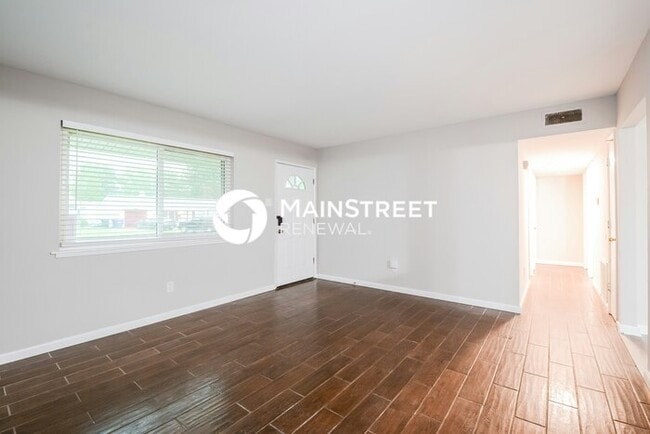 Photo - 4 Bedroom Pet-Friendly Home in FLORISSANT,...