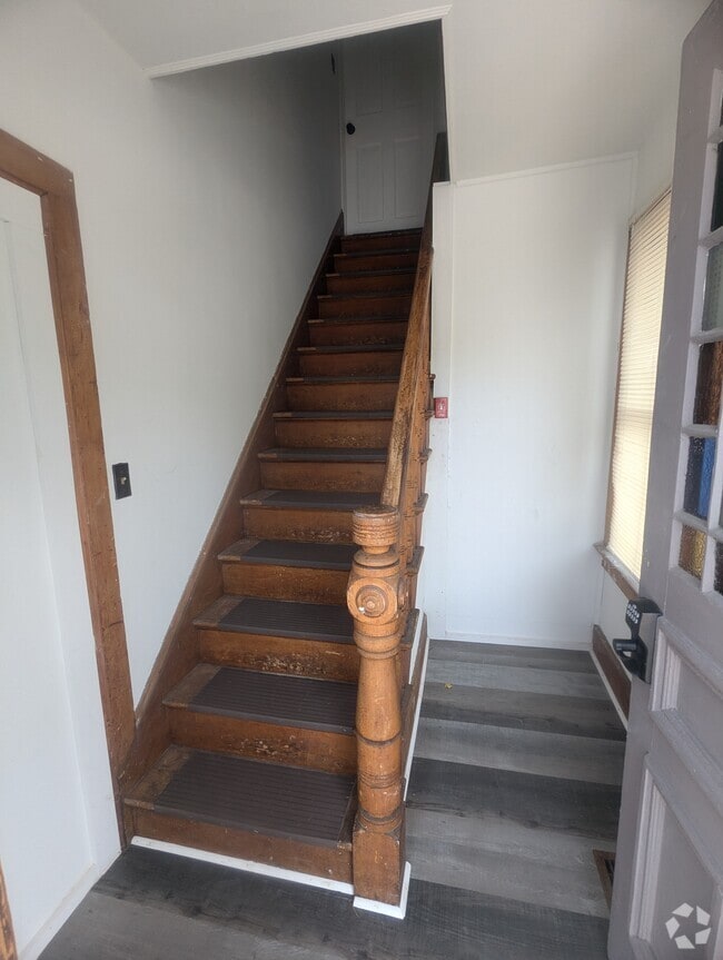 Building Photo - 201 Division St Unit 203 Rental