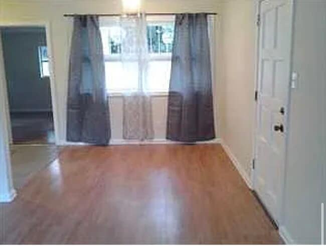 Photo - 1755 Lapine Dr