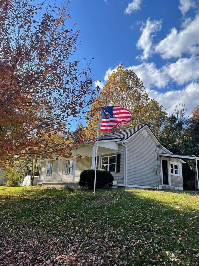 Photo - 205 Bandy Branch Rd