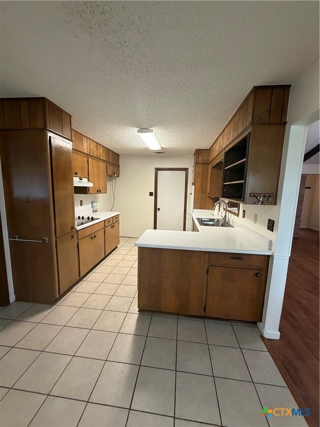 Photo - 1727 Redwood St