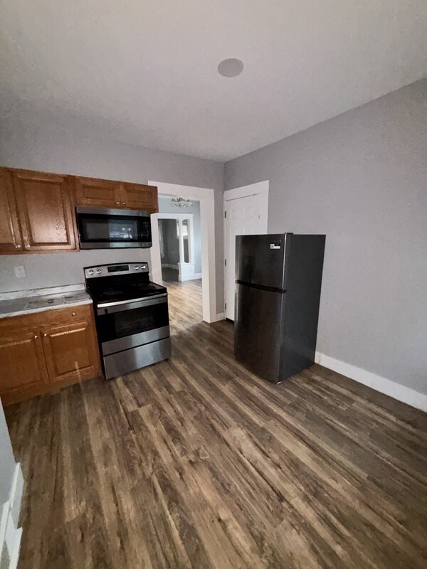 10103 Lamontier Ave