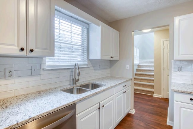 Photo - 3036 Regal Park Ct