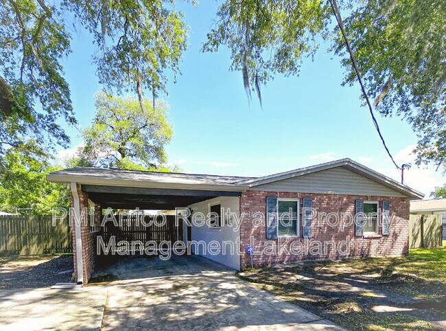Building Photo - 1402 N Bracewell Dr Rental
