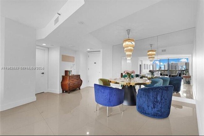 Photo - 1000 W Island Blvd Unit 1000 W Island Blvd 2508