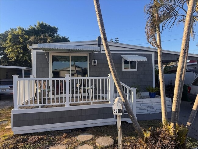 Building Photo - 8709 SW 15th St