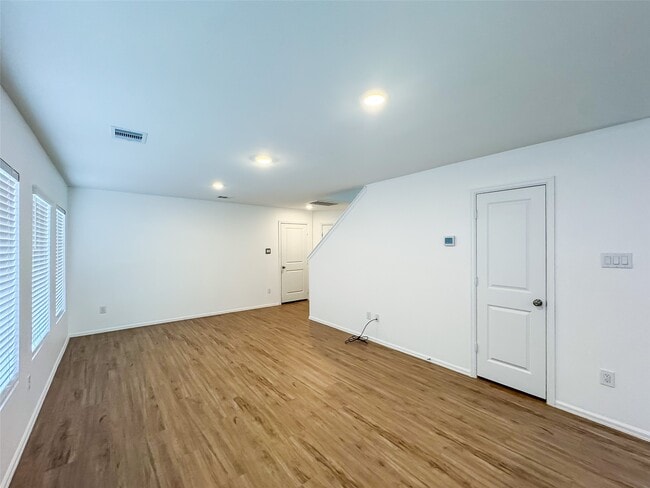 Photo - 26806 Jasmine Breeze Dr