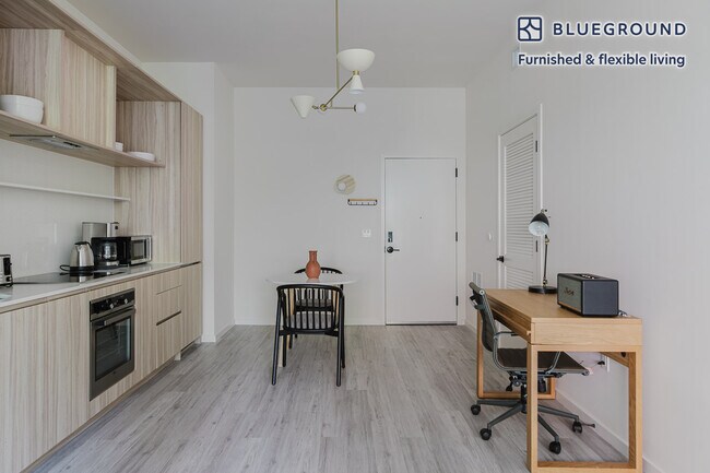 Photo - 452 NE 31st St Apartamento Unidad FL2-ID115