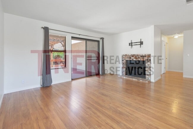Photo - 5807 Filbert Ave