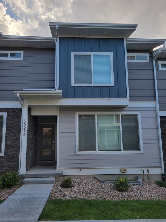 Building Photo - 15527 S Jubilation Dr Rental