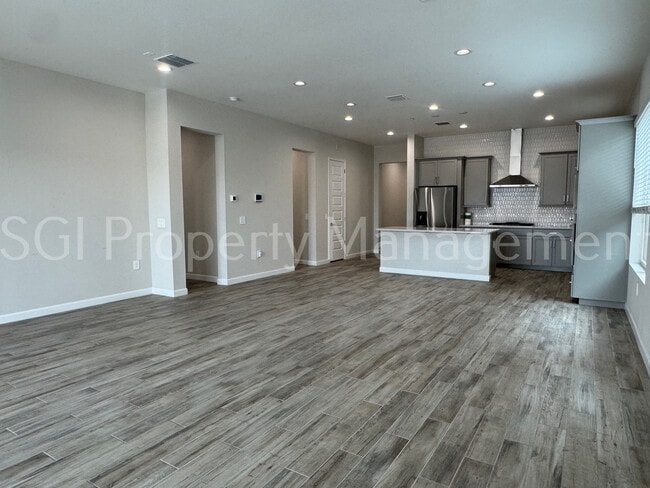 Photo - 6047 E Sinclair St