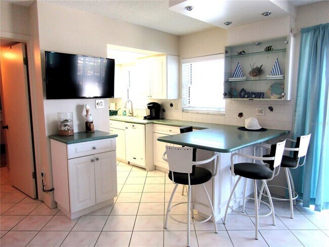 Photo - 1255 Tarpon Center Dr Unit 510