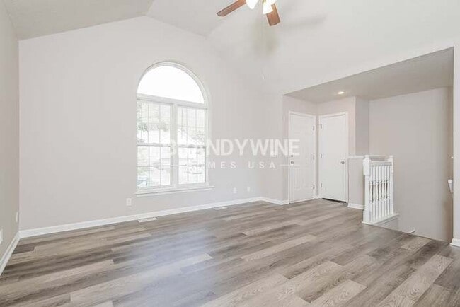 Photo - 19307 Diamond Ln