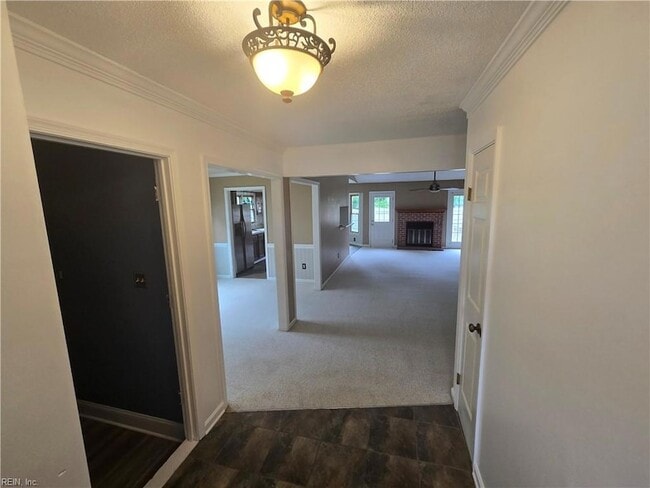 Photo - 921 Martingale Ct